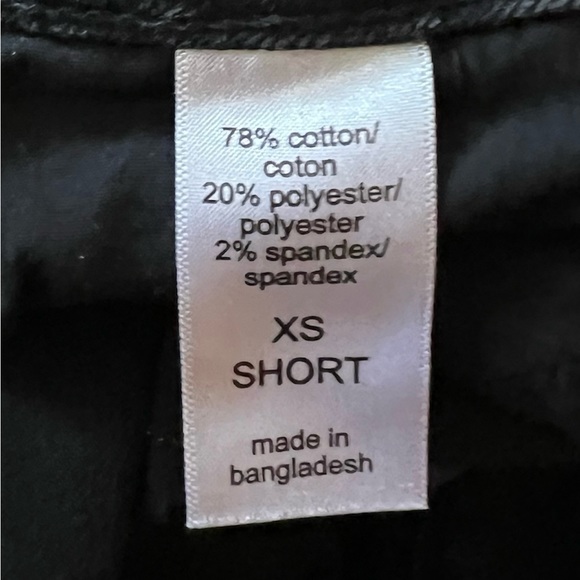 Maurice's Women's Mid Black Jeans Sz X Small Short - Picture 5 of 5